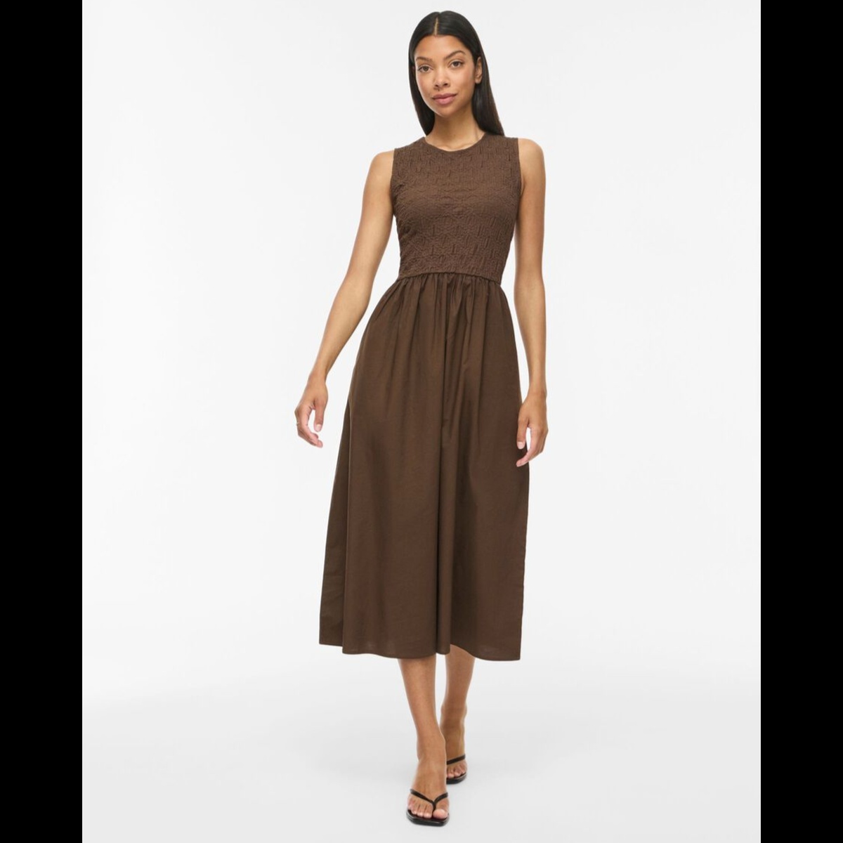 VICARLA O-NECK MIDI DRESS