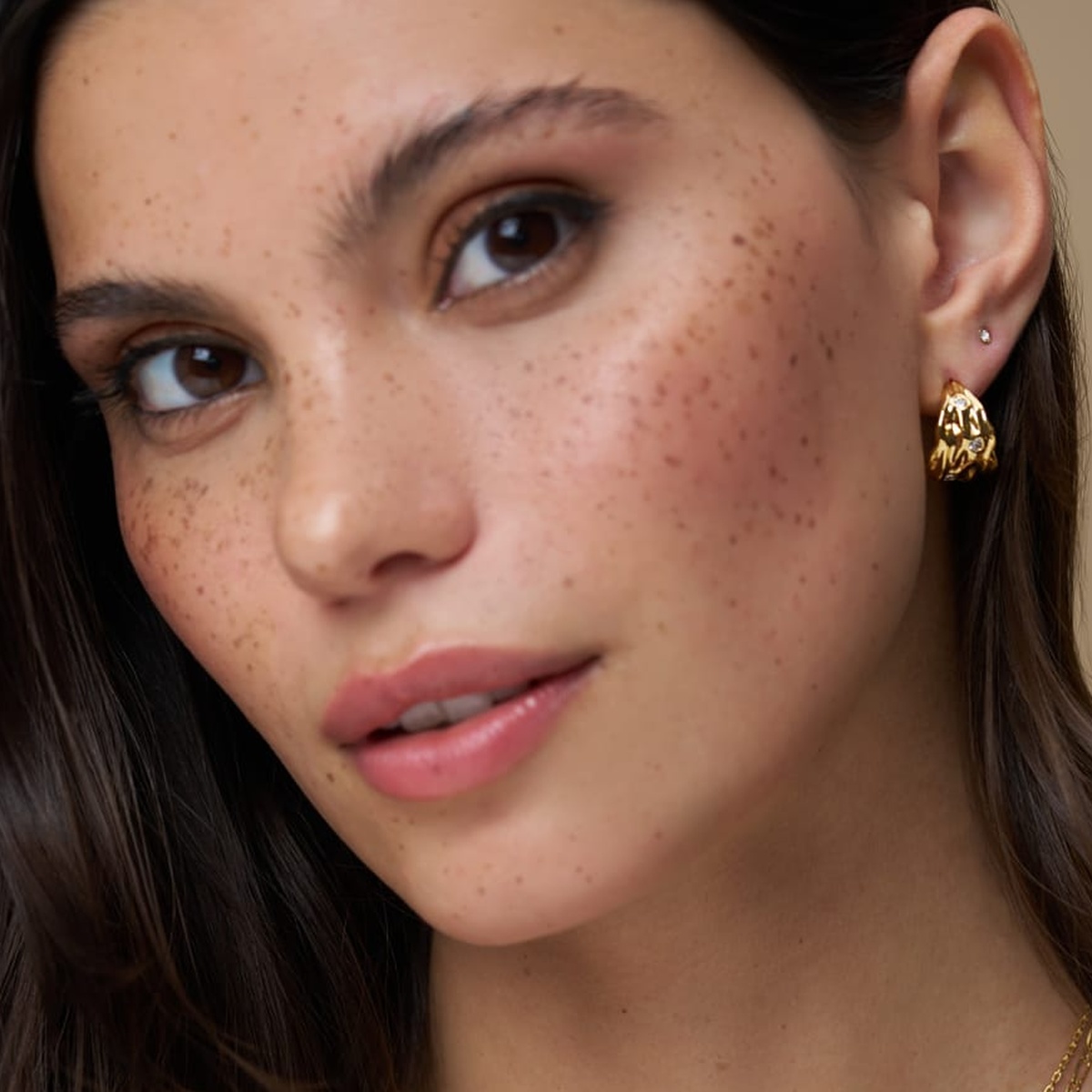 Molten Tapered Crystal Earrings - Bilde 3
