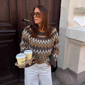 VIBOWS O-NECK JACQUARD KNIT